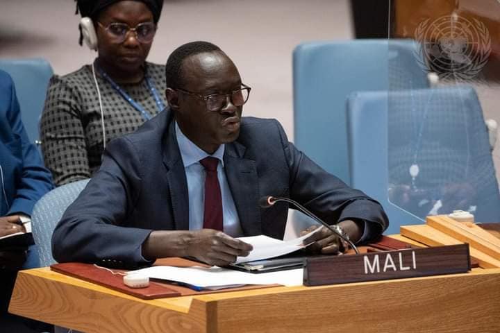 SEM Issa KONFOUROU, Ambassadeur, Représentant permanent du Mali auprès des Nations Unions a délivré l'intervention de SEM Abdoulaye DIOP , Chef de la diplomatie malienne à l'occasion de l'exa