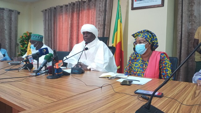 Augmentation des prix sur le marché : Mohamoud Ould Mohamed explique